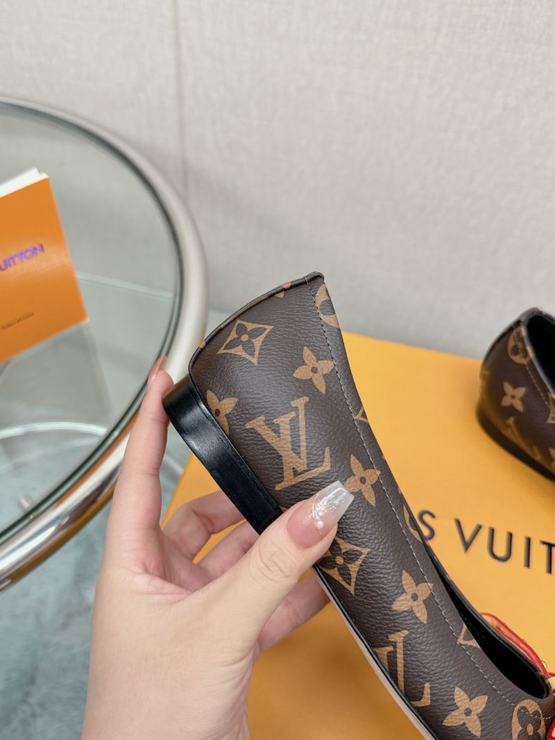 Louis Vuitton Flat Shoes